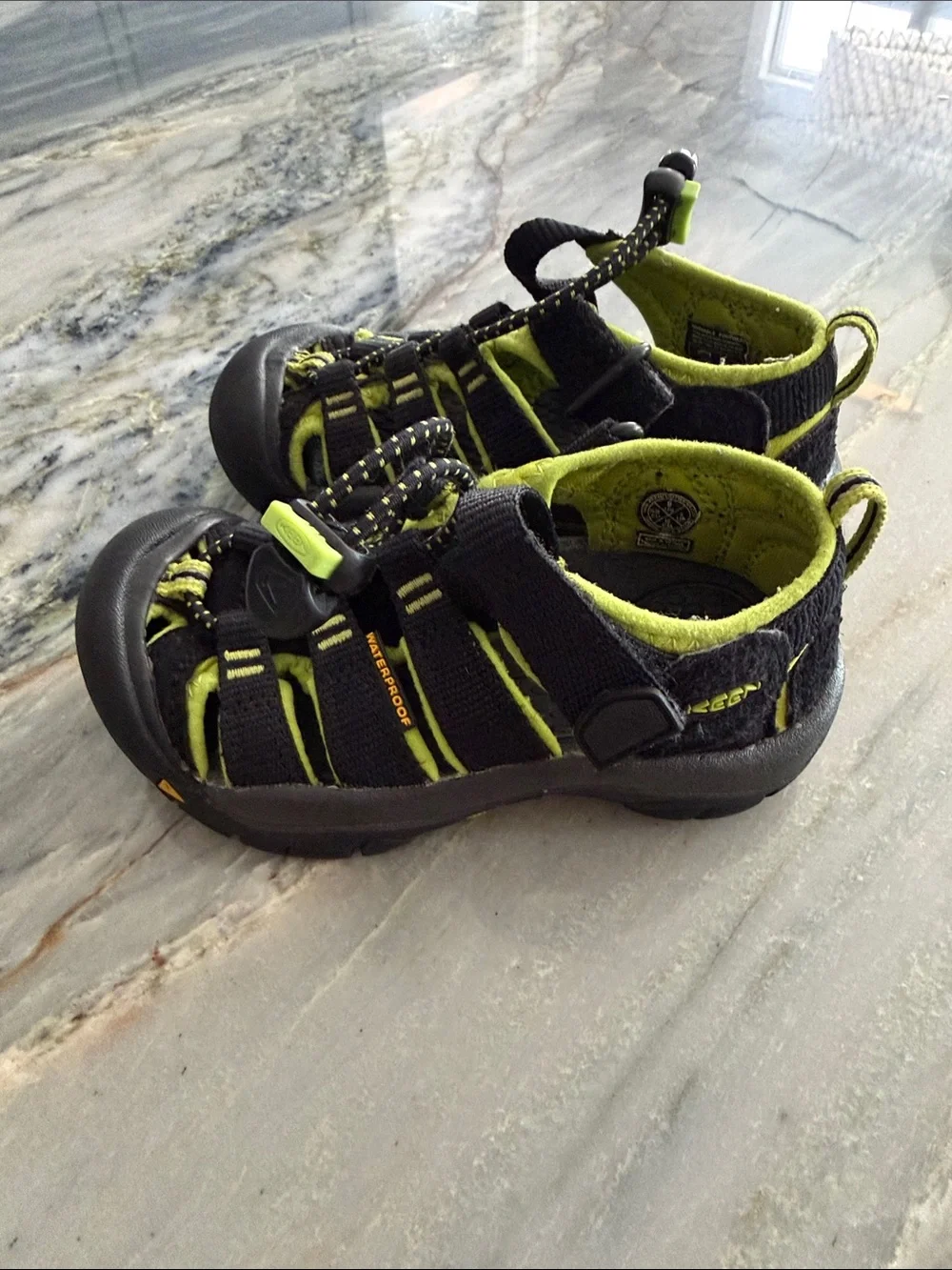 KEEN Newport H2 Sandals